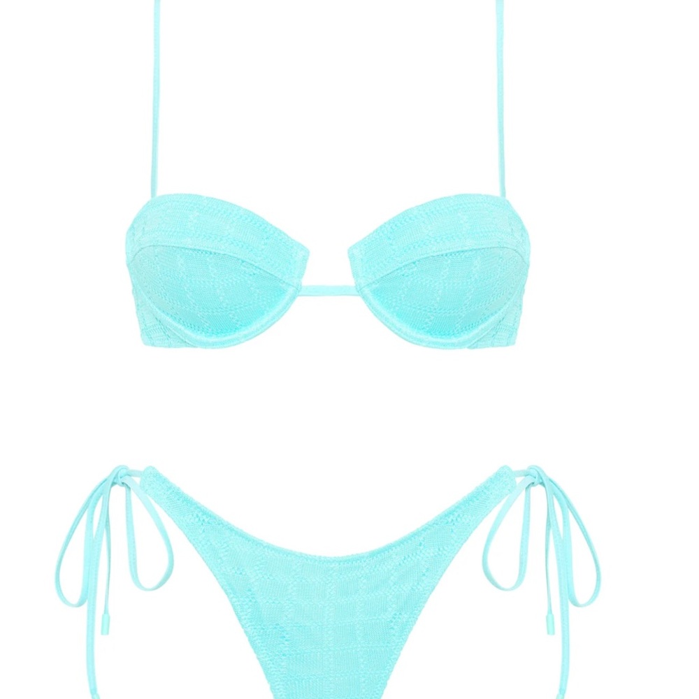 Triangl MALA JAVE blue crochet balconette
